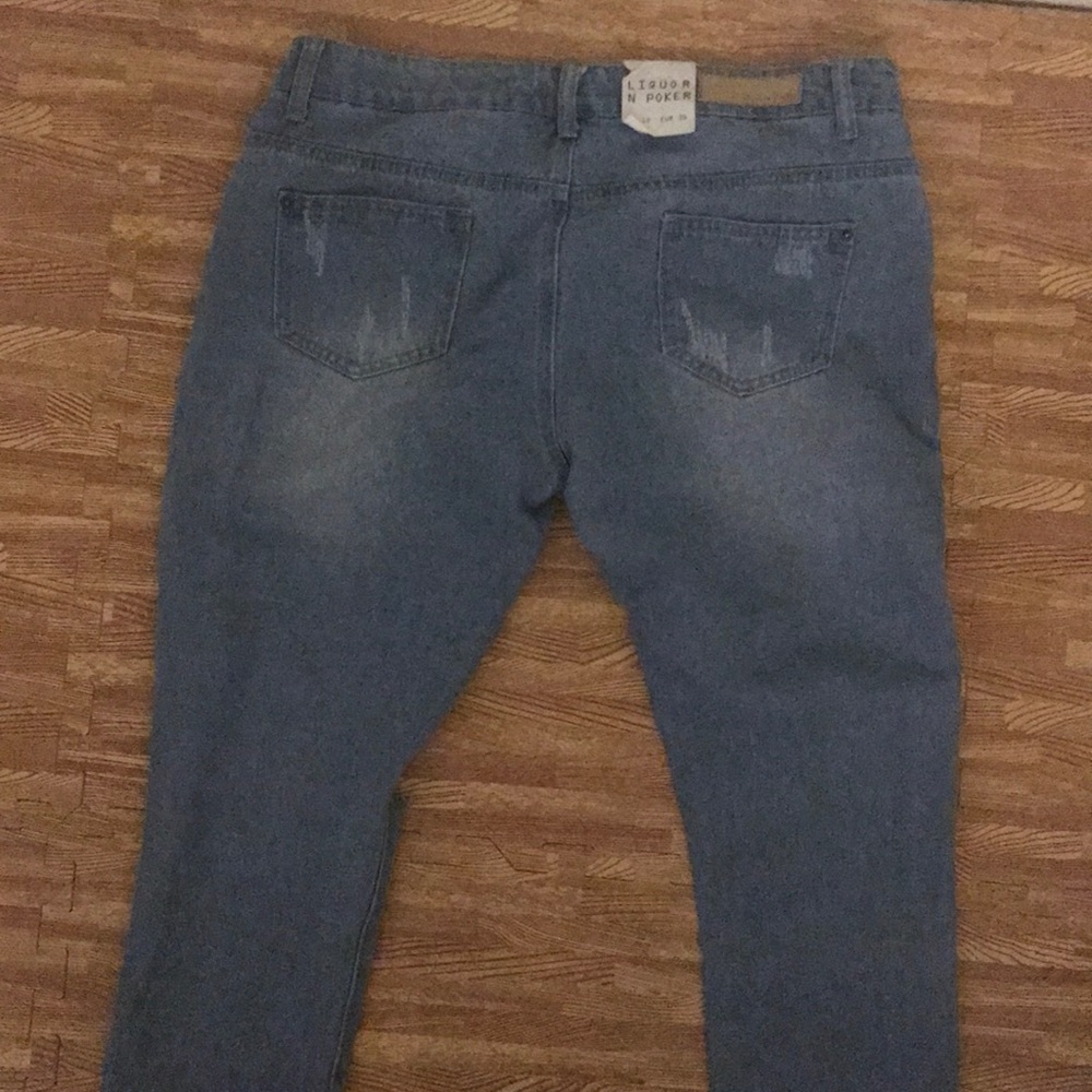 Brand new ripped jeans - Picture 4 of 4